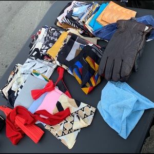 Men’s Hamdkercheifts & Ties